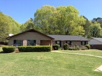 Building Photo - ST. ANDREWS CT - 101/103