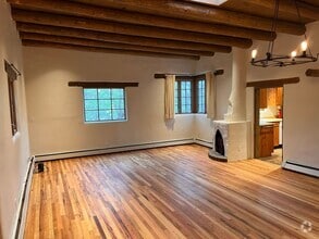 Building Photo - 601 Camino Rancheros