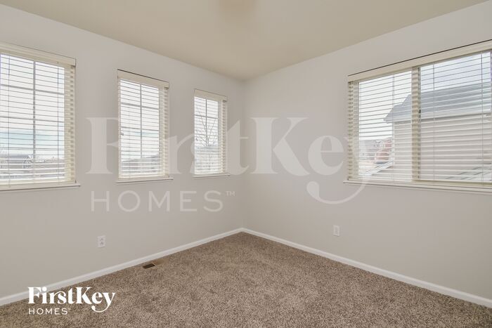 Building Photo - 5660 Rose Ridge Ln