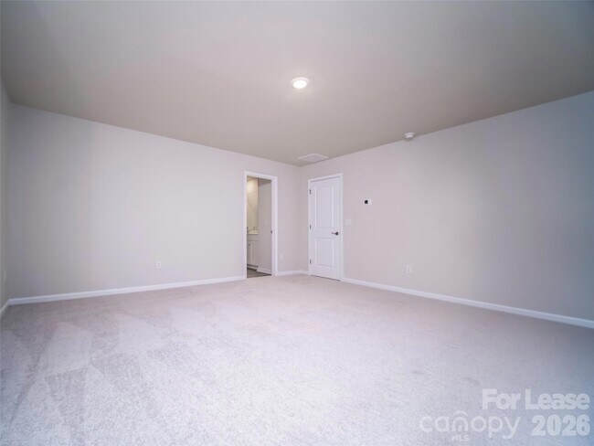 Building Photo - 1616 Swallow Tail Dr