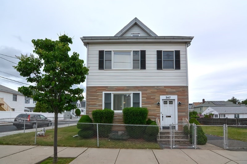 Primary Photo - 347 Park Ave
