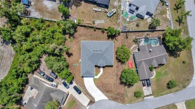 Building Photo - 780 Kangaroo Ct