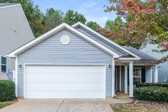 Building Photo - 533 Arrowhead Dr