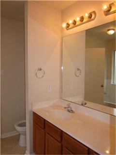 Building Photo - 12371 Ridgecrest Dr