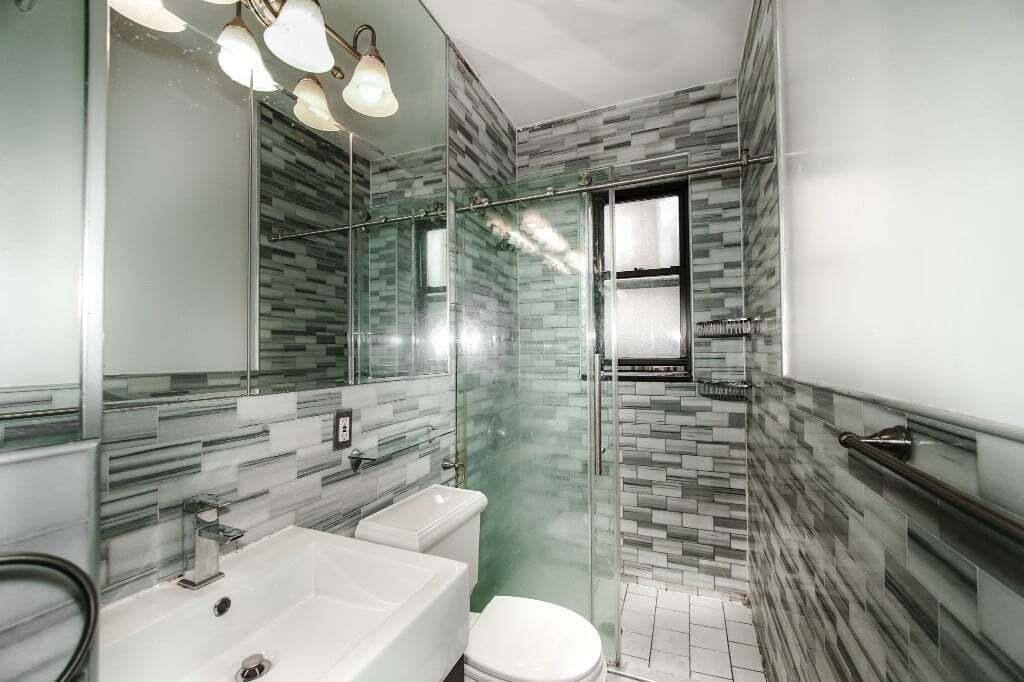 Building Photo - 9 W 103rd St