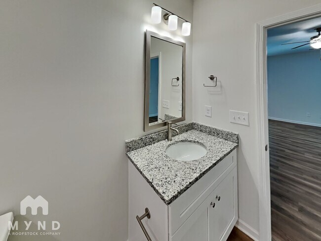 Building Photo - 134 Lauren Ct