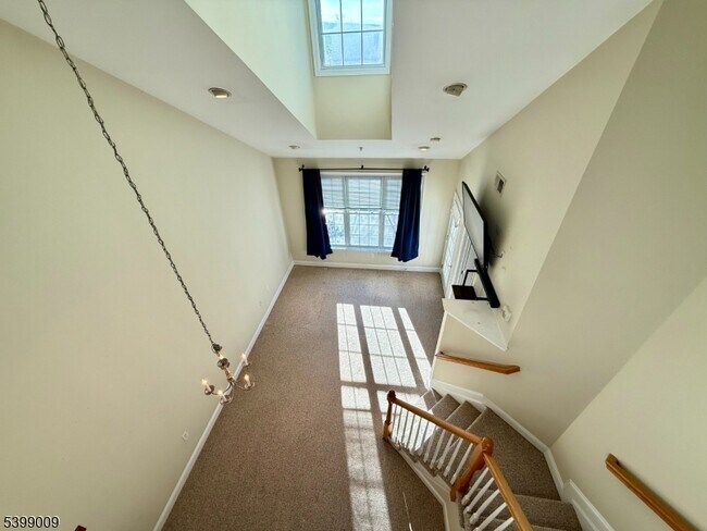 Building Photo - 6402 Brookhaven Court