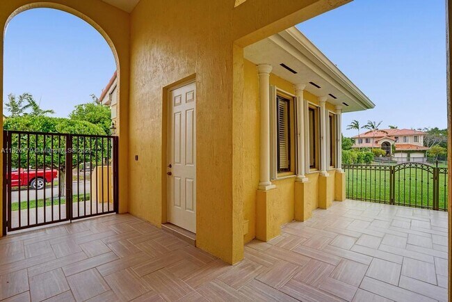 Building Photo - 7722 SW 188th Terrace