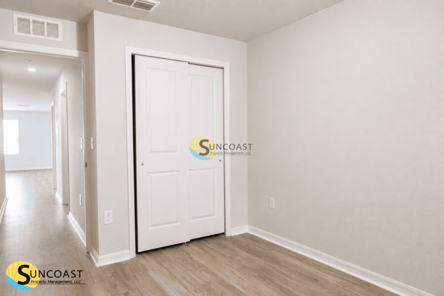 Building Photo - 6474 Sweetbay Ln