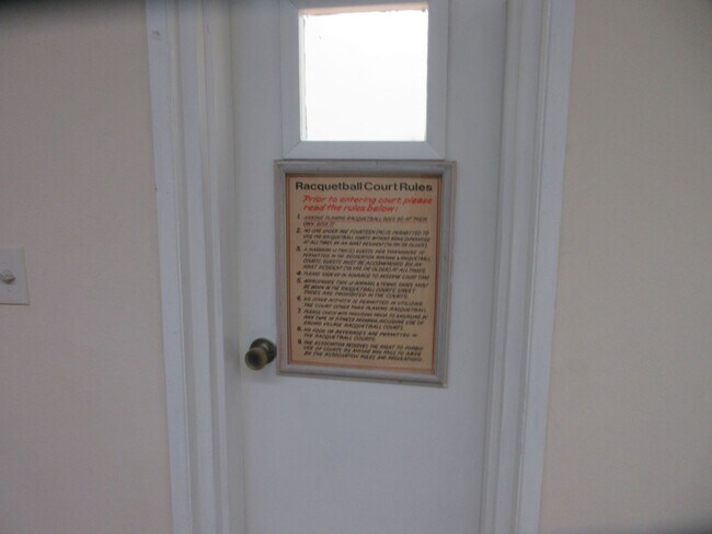 Building Photo - Duggan Property Management, Inc presents this 3BR +2.5 bath in Encino Village Townhomes