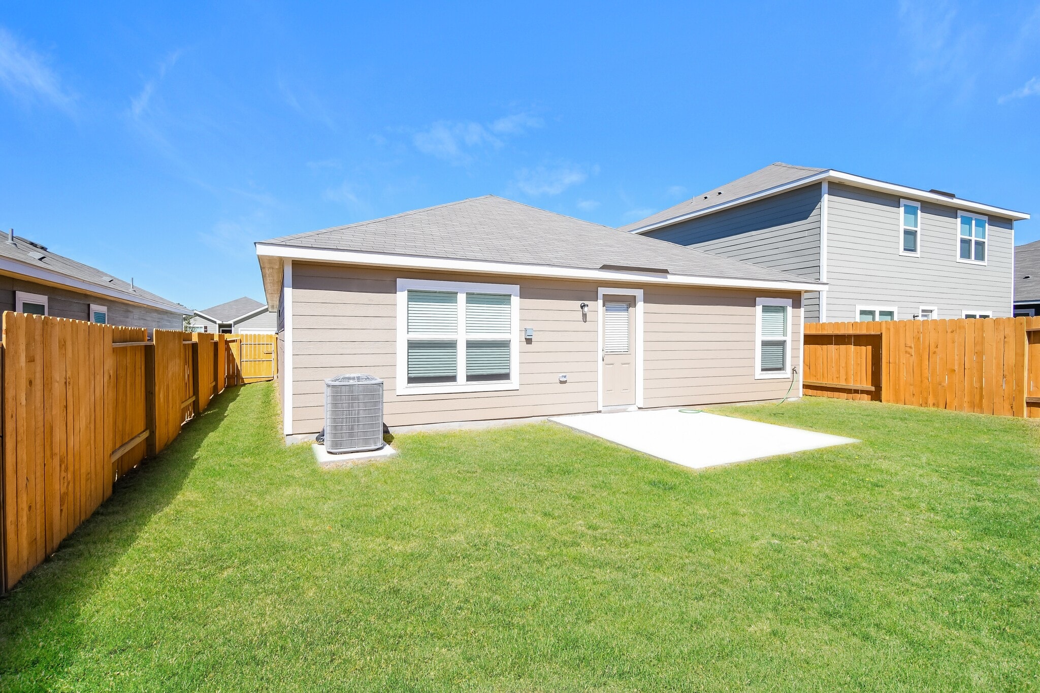 Building Photo - 26717 Frost Dr