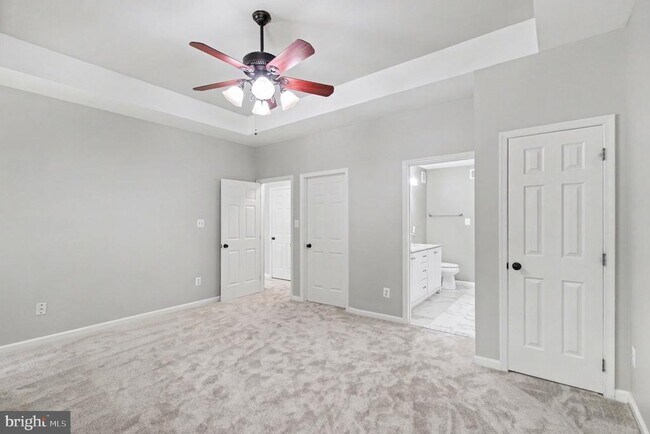 Building Photo - 3915 Carlyle Ct