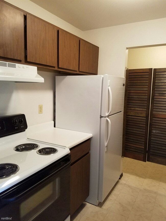 Building Photo - 6510 W English Meadows Dr