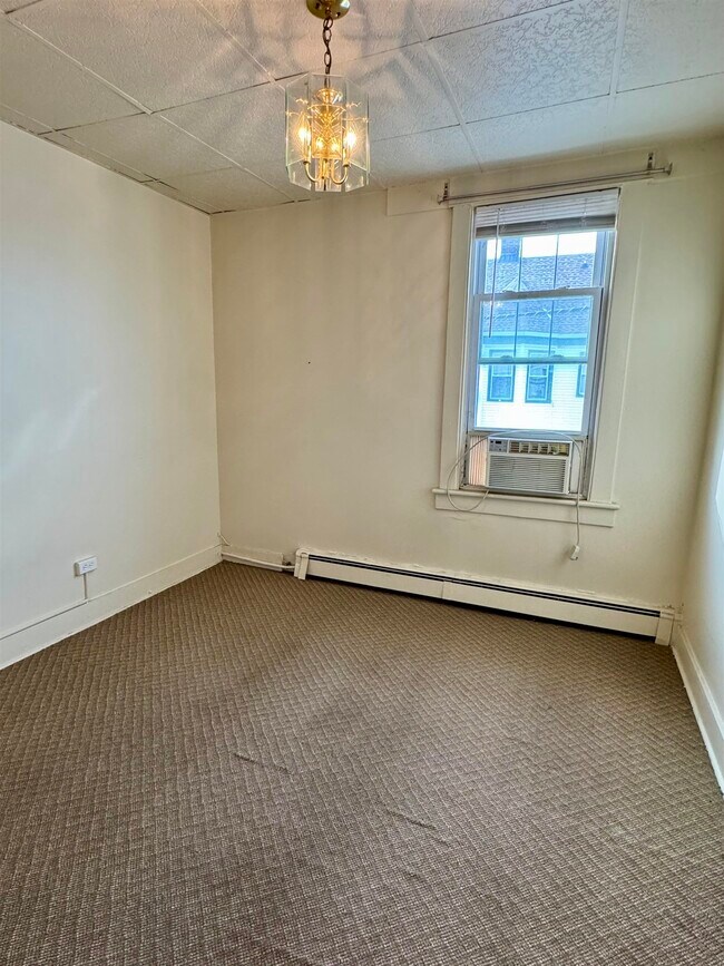 Building Photo - 4400 Liberty Ave