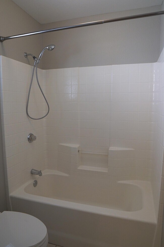 Building Photo - 51605 Avenida Ramirez