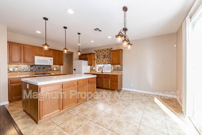 Building Photo - 29359 Milford Ct