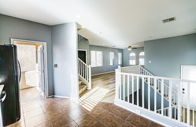 Building Photo - 3 story home