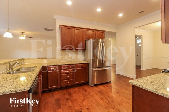 Building Photo - 4086 St Johns St