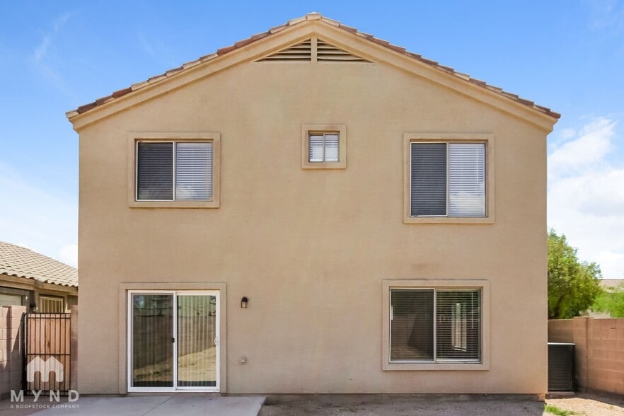 Building Photo - 10904 E Azalea Ave