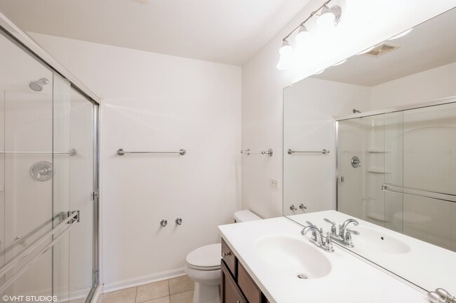 Building Photo - 3404 Neubauer Circle