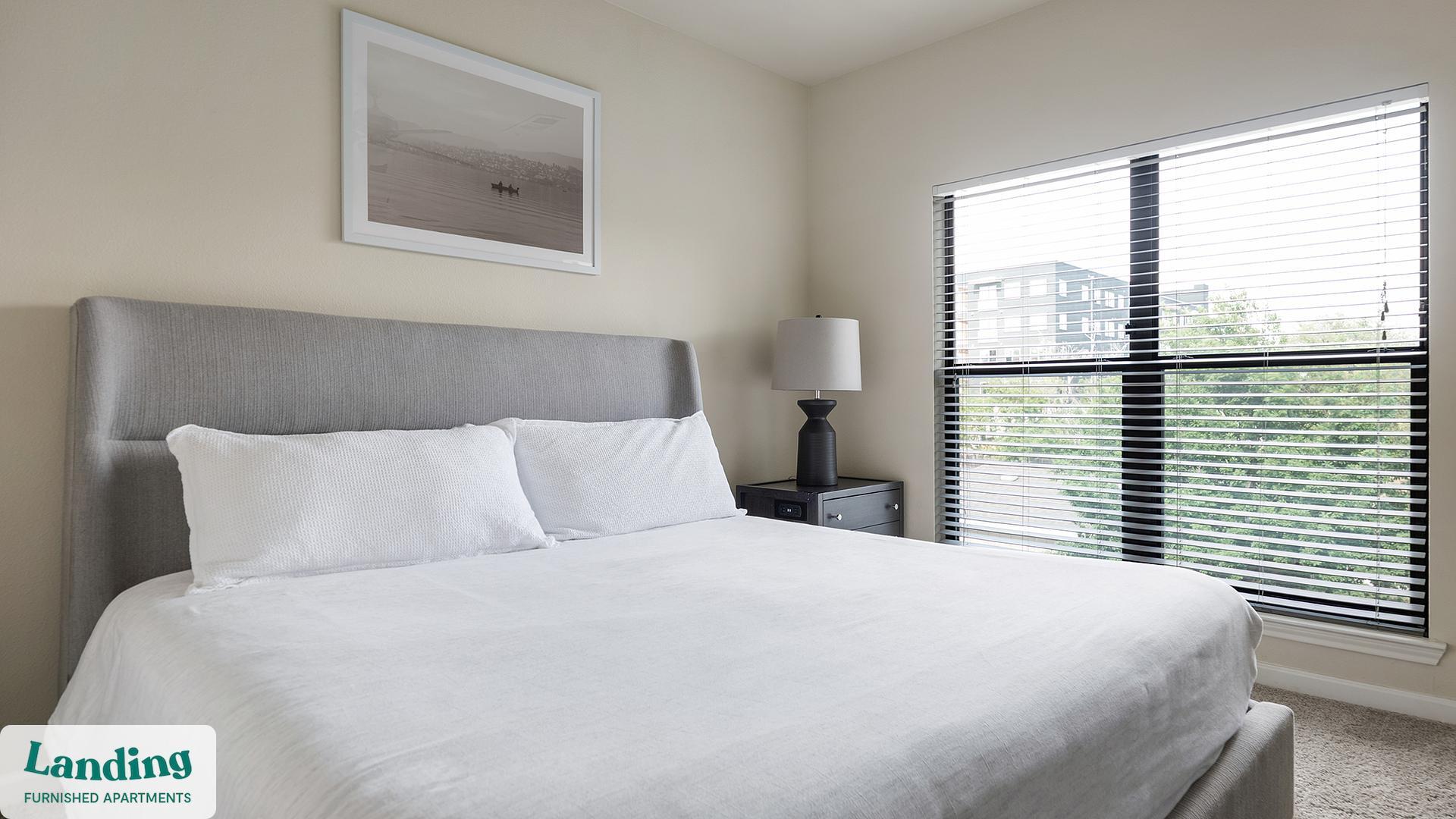 Building Photo - 715 W Slaughter Ln