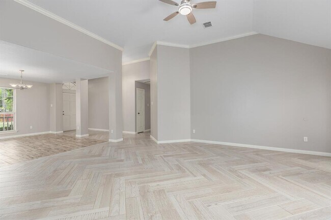 Building Photo - 12830 Point Aquarius Blvd