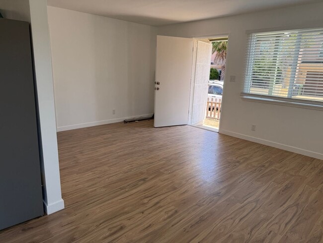 Building Photo - 16719 Firmona Ave