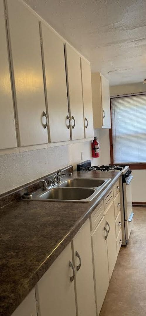 Building Photo - 310GRE