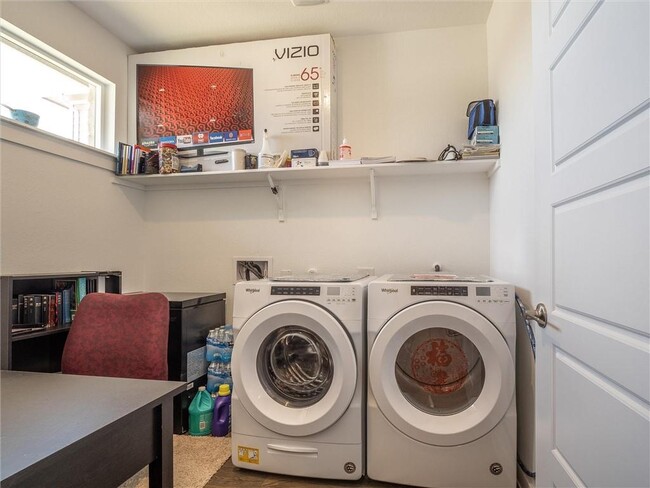 Building Photo - 14020 Neskar Dr