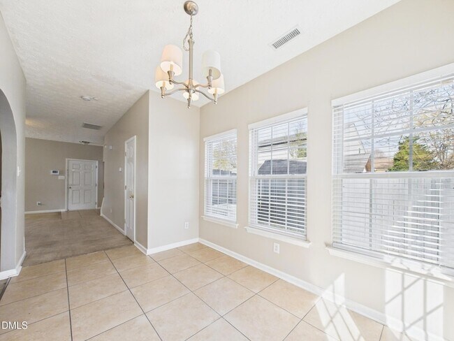 Building Photo - 4152 Tensity Dr