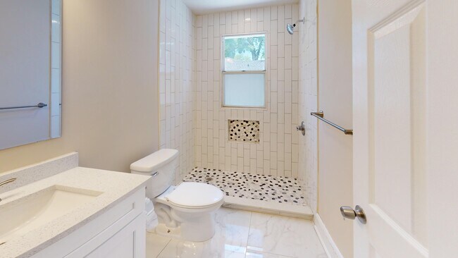 Building Photo - 4429 San Juan Ave