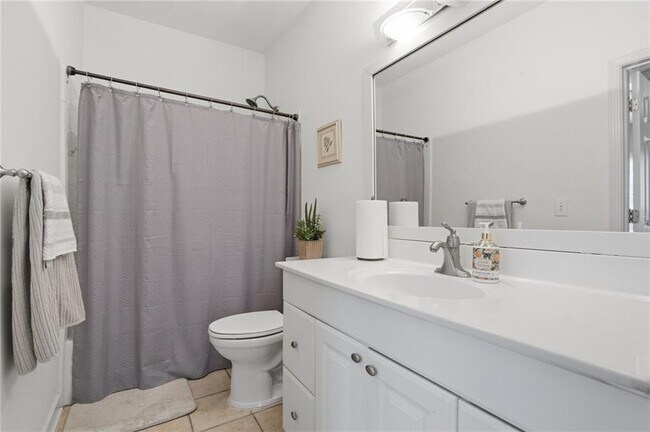 Building Photo - 4431 Village Springs Run