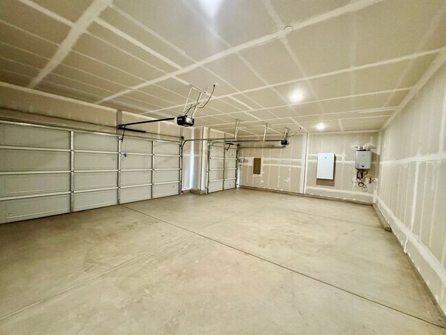 Building Photo - Brand New 4 Bedroom, 2 Bath Home with Solar!!