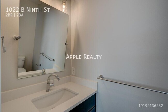Building Photo - 1022 B Ninth St-