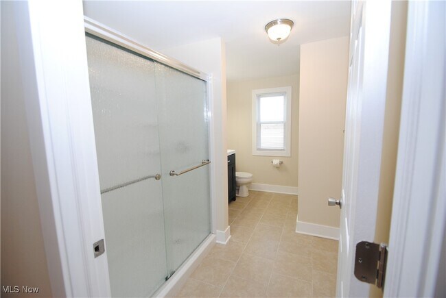 Building Photo - 26650 Detroit Rd