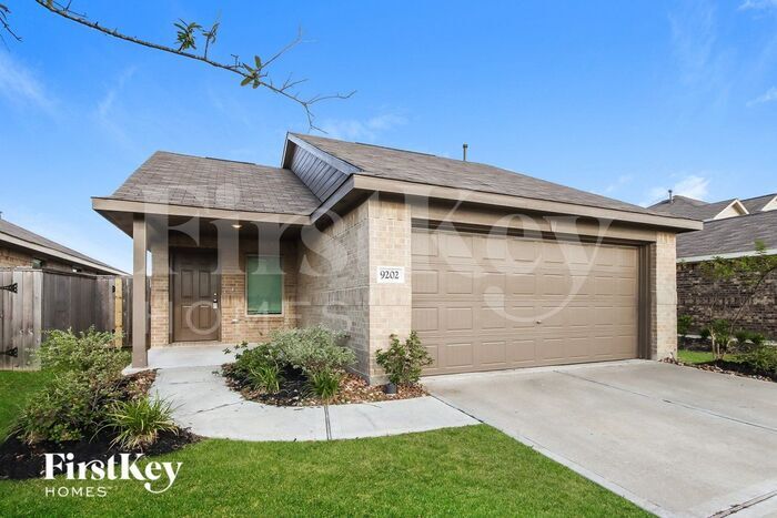 Building Photo - 9202 Burnet Flds Dr