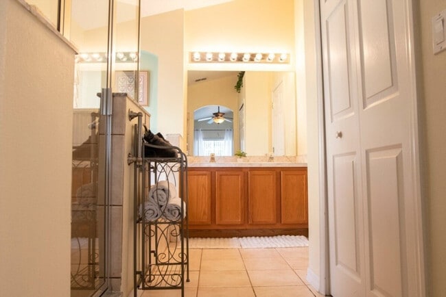 Building Photo - 172 Fox Loop