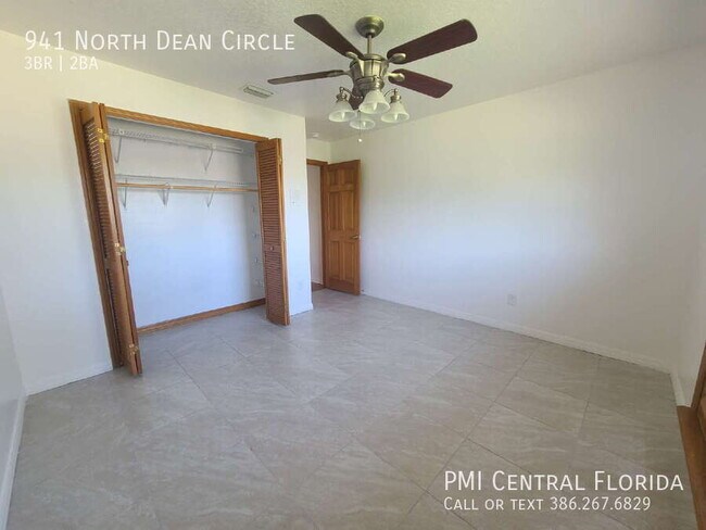 Building Photo - 941 N Dean Cir