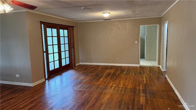 Building Photo - 1009 S Missouri Ave