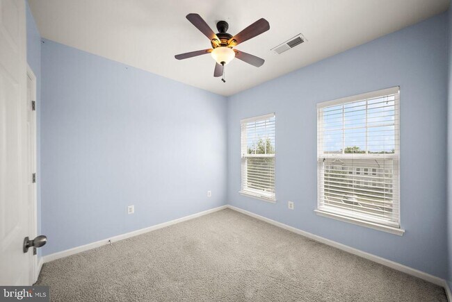 Building Photo - 11845 Lake Baldwin Dr