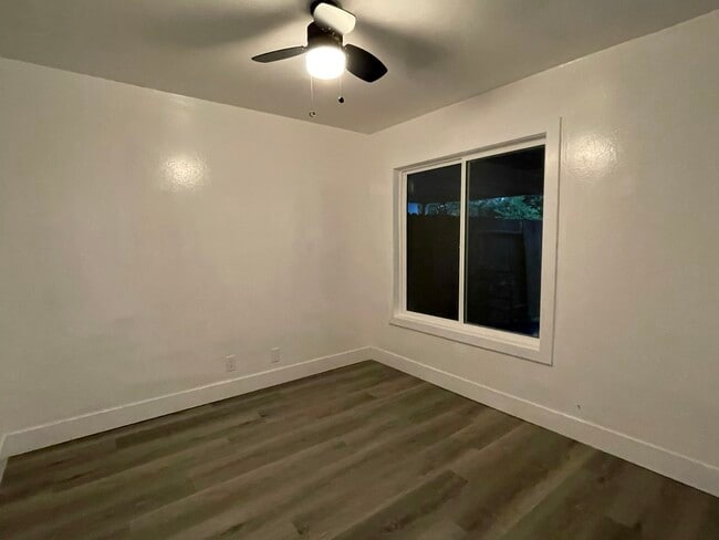 Building Photo - 2513 Michelle Dr