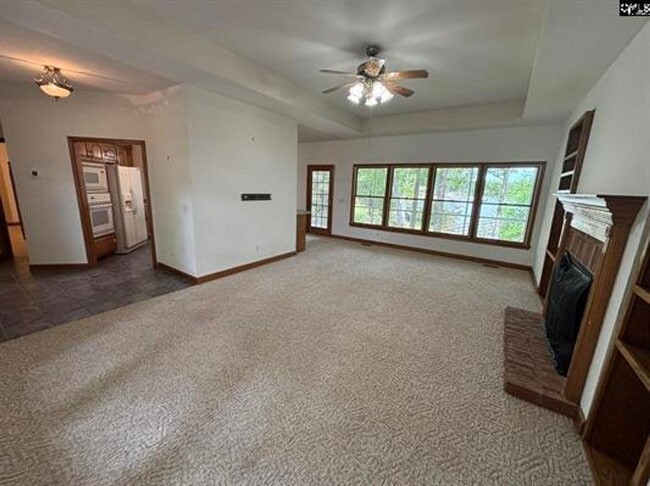Building Photo - 527 Superior Cir