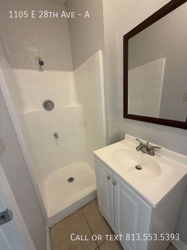 Building Photo - 1105 E 28th Ave