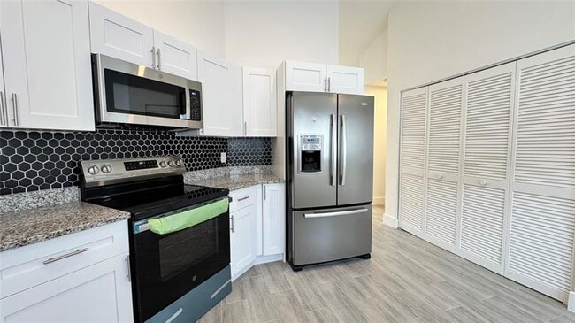 Building Photo - 3700 NW 19th St