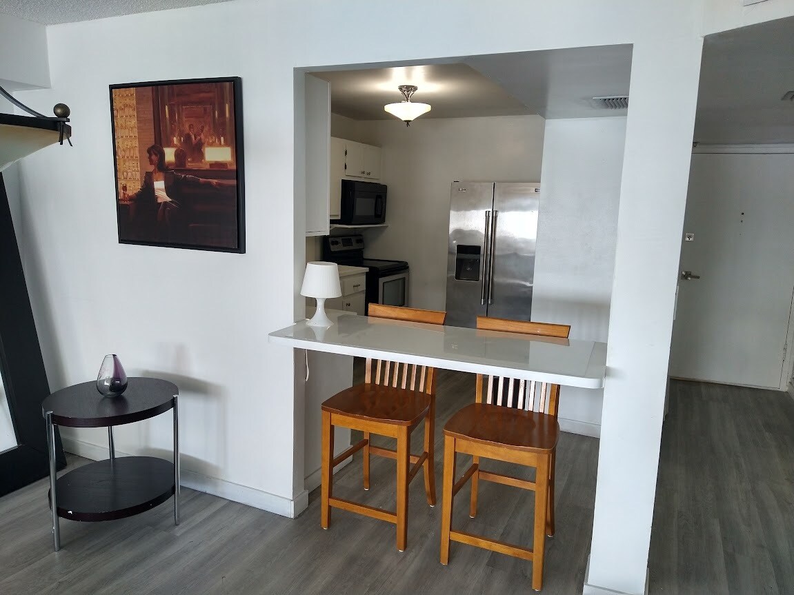 Open Kitchen - 6039 Collins Ave
