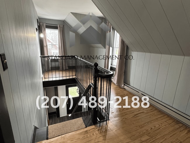 Building Photo - Well Maintained 4 Bedroom Single Family Home for Rent on Elm St, Fairfield