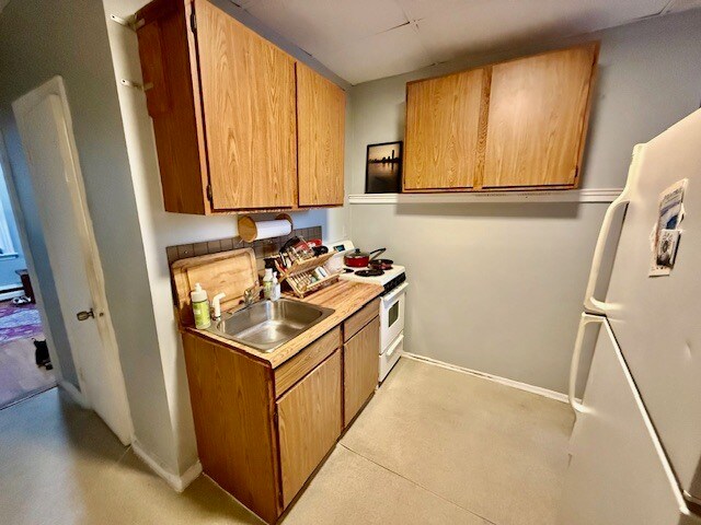 Building Photo - 14 Unity St