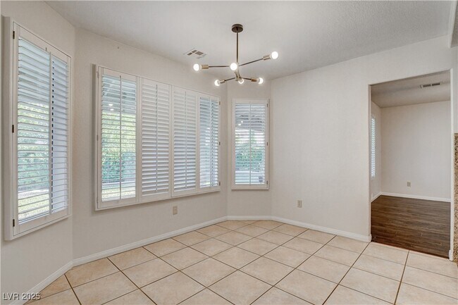 Building Photo - 9405 Mast Dr