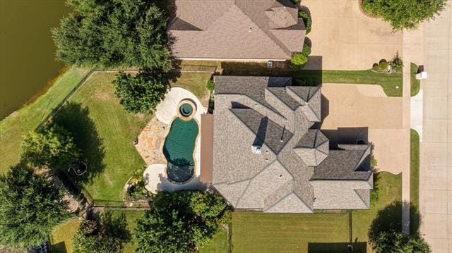 Building Photo - 2310 Vienna Dr