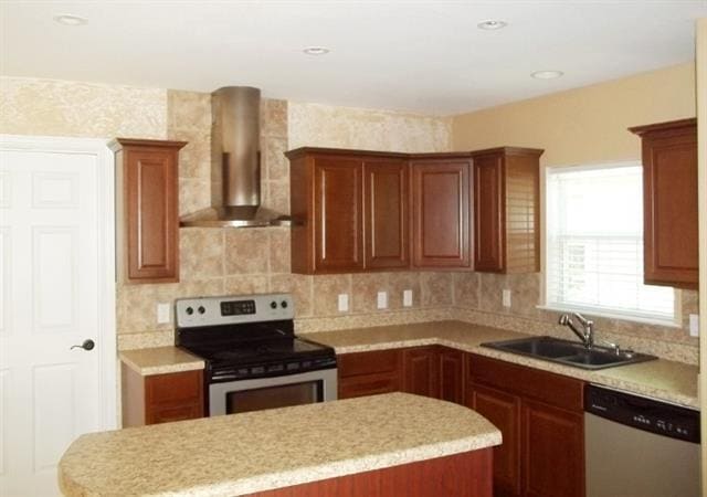 Building Photo - 801 Peterson St